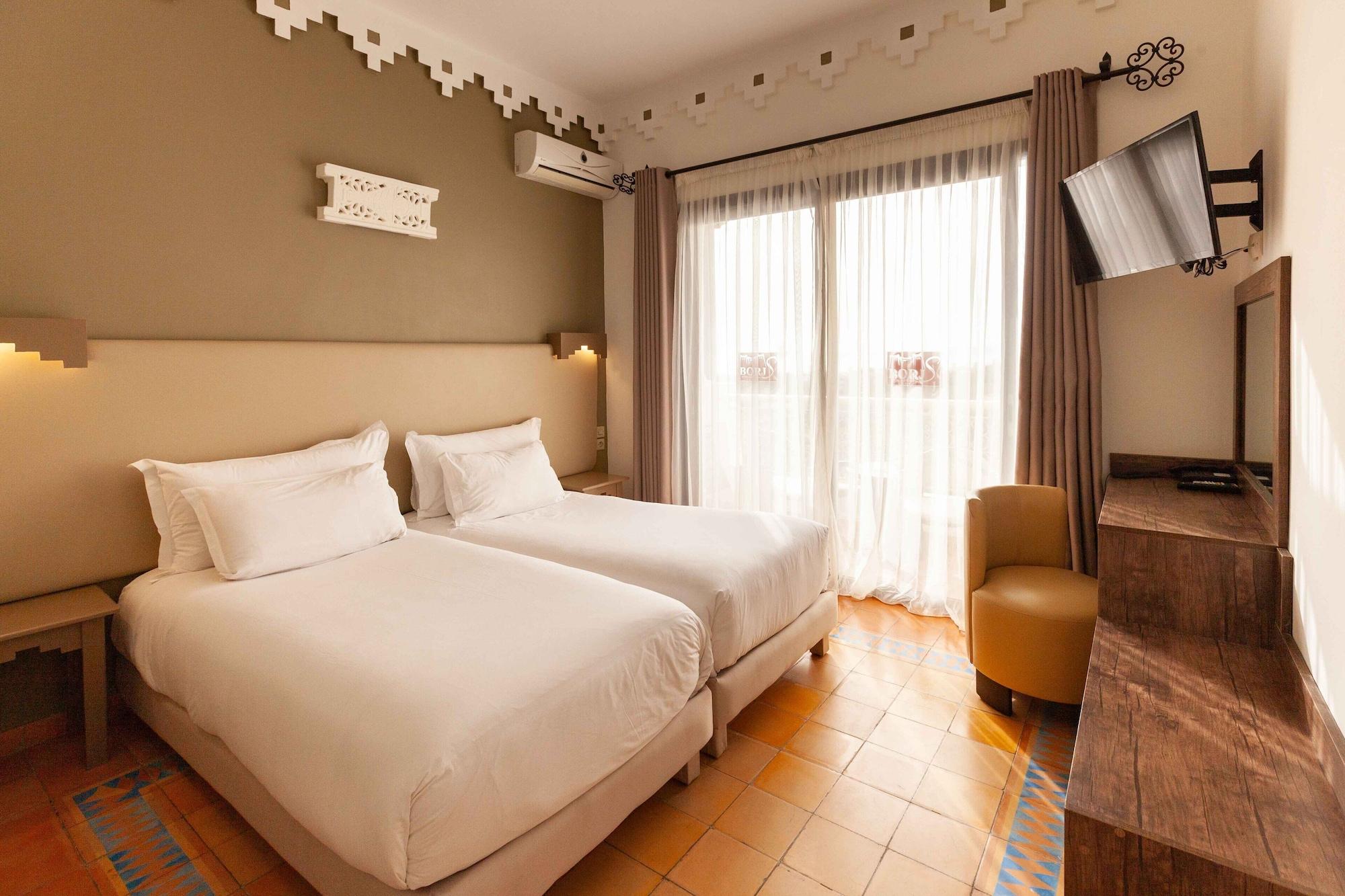 Borjs Suites&spa Hotel 4*